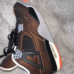 Jordan 4 Retro Starfish